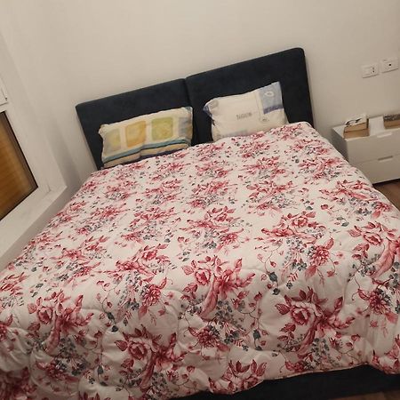 Modern Apartment In Tirana Buitenkant foto
